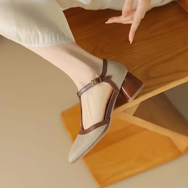 Isava Mid Heel Shoes