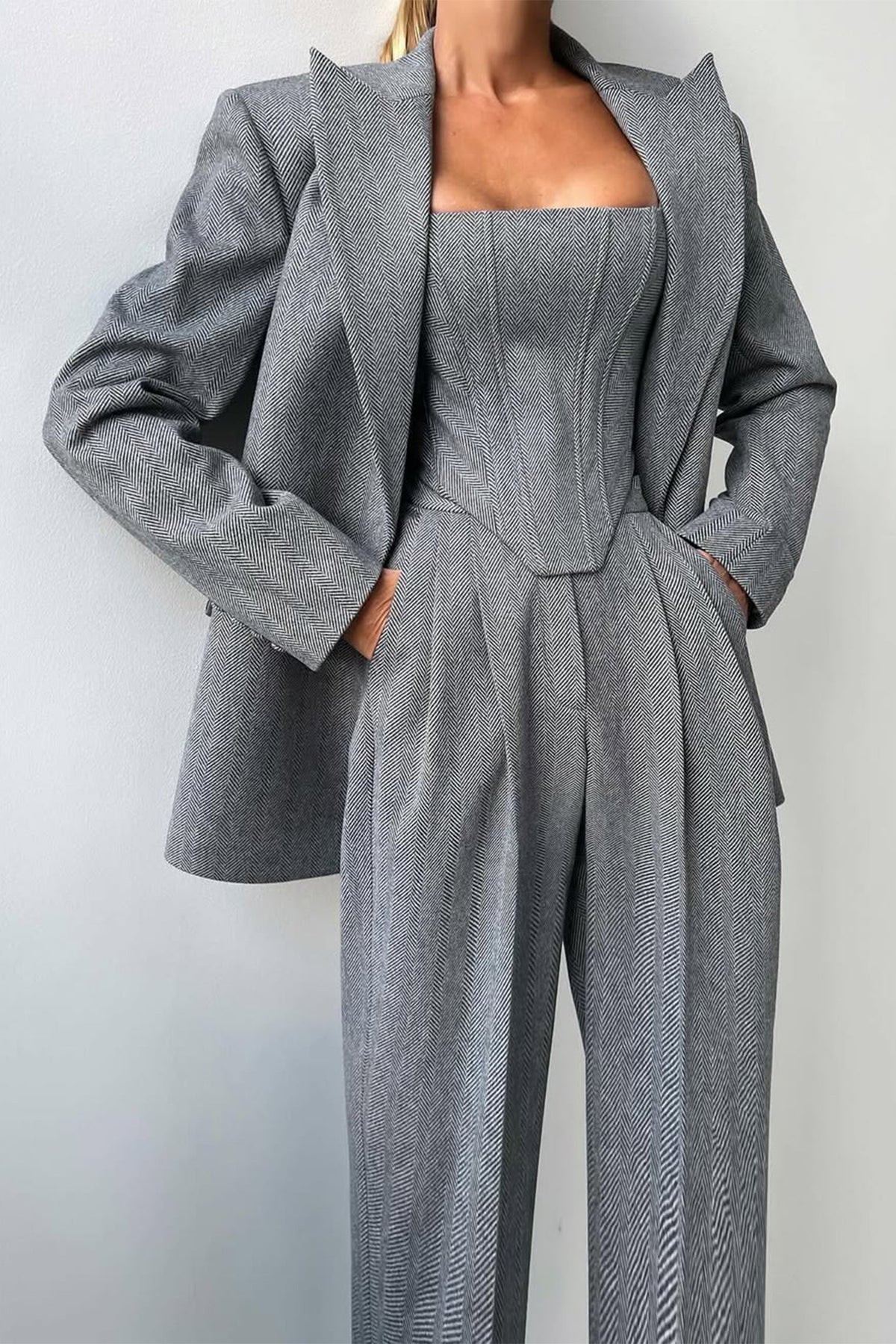 Grace - Three-Piece Set with Double-Breasted Blazer
